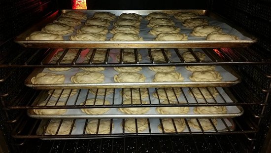 Bake empanadas in the oven