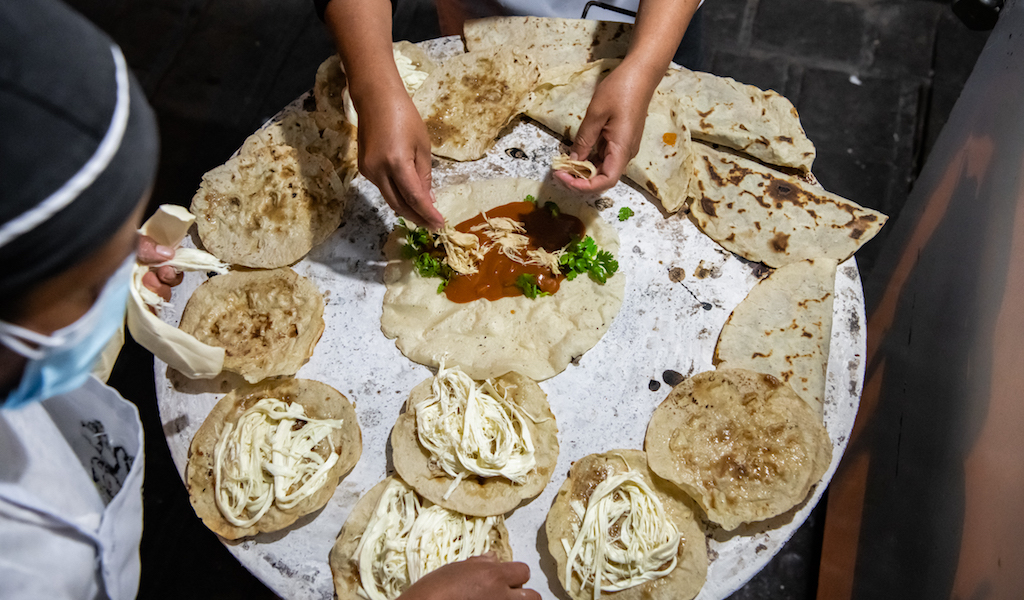 Filling up Empanadas de Amarillo