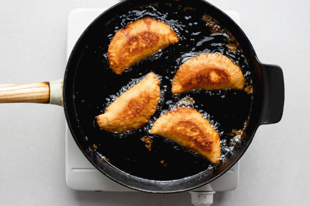 Fry the empanadas
