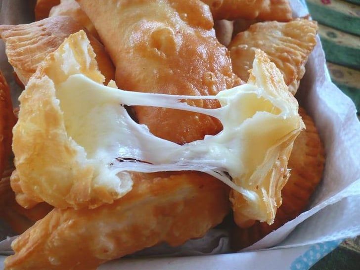 Empanadas de Queso (Cheese Empanadas)