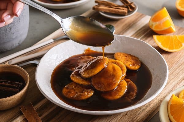 Chilean comfort food: sopaipillas con chancaca